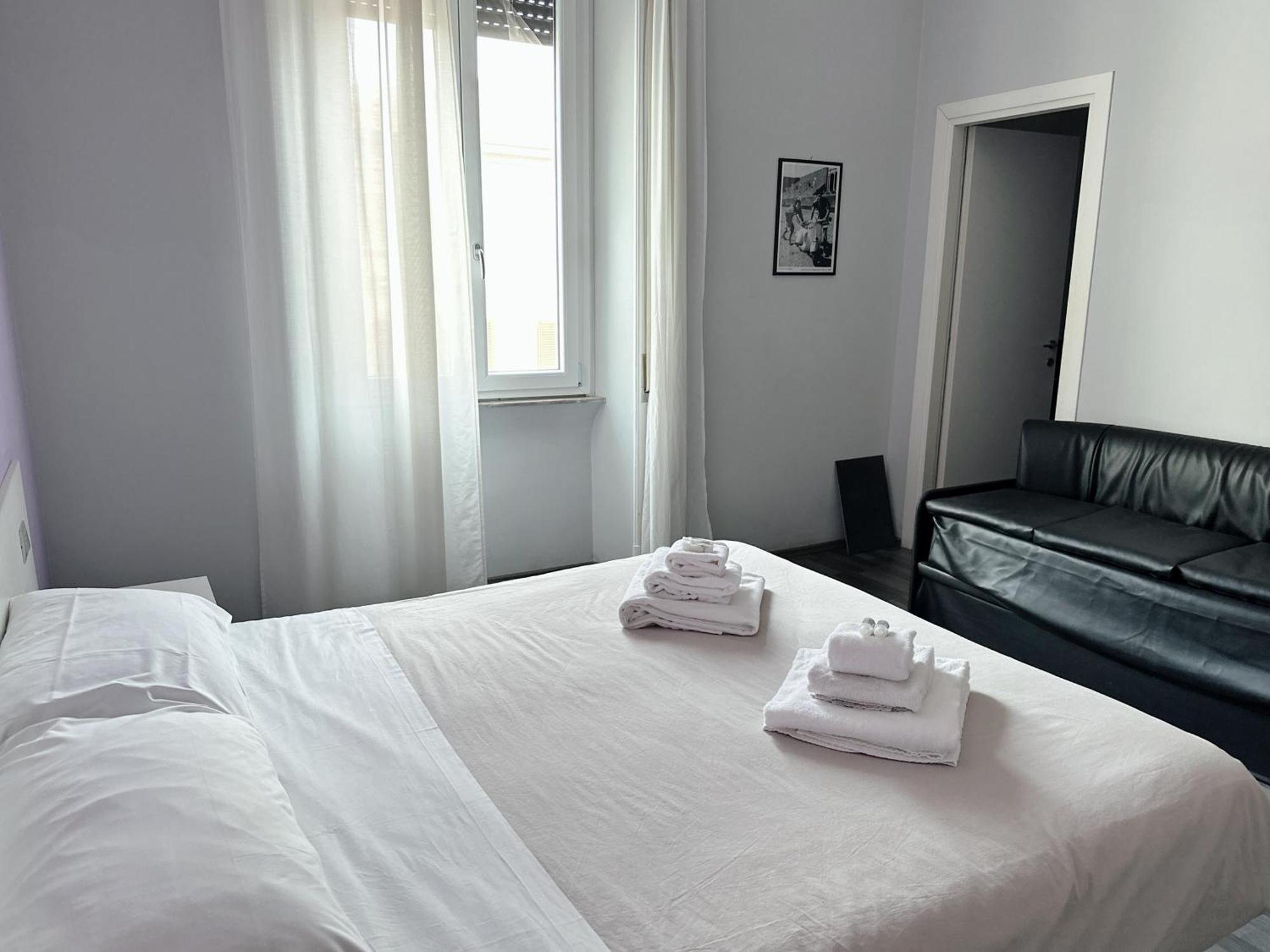 The Manzoni — Foto’s 1